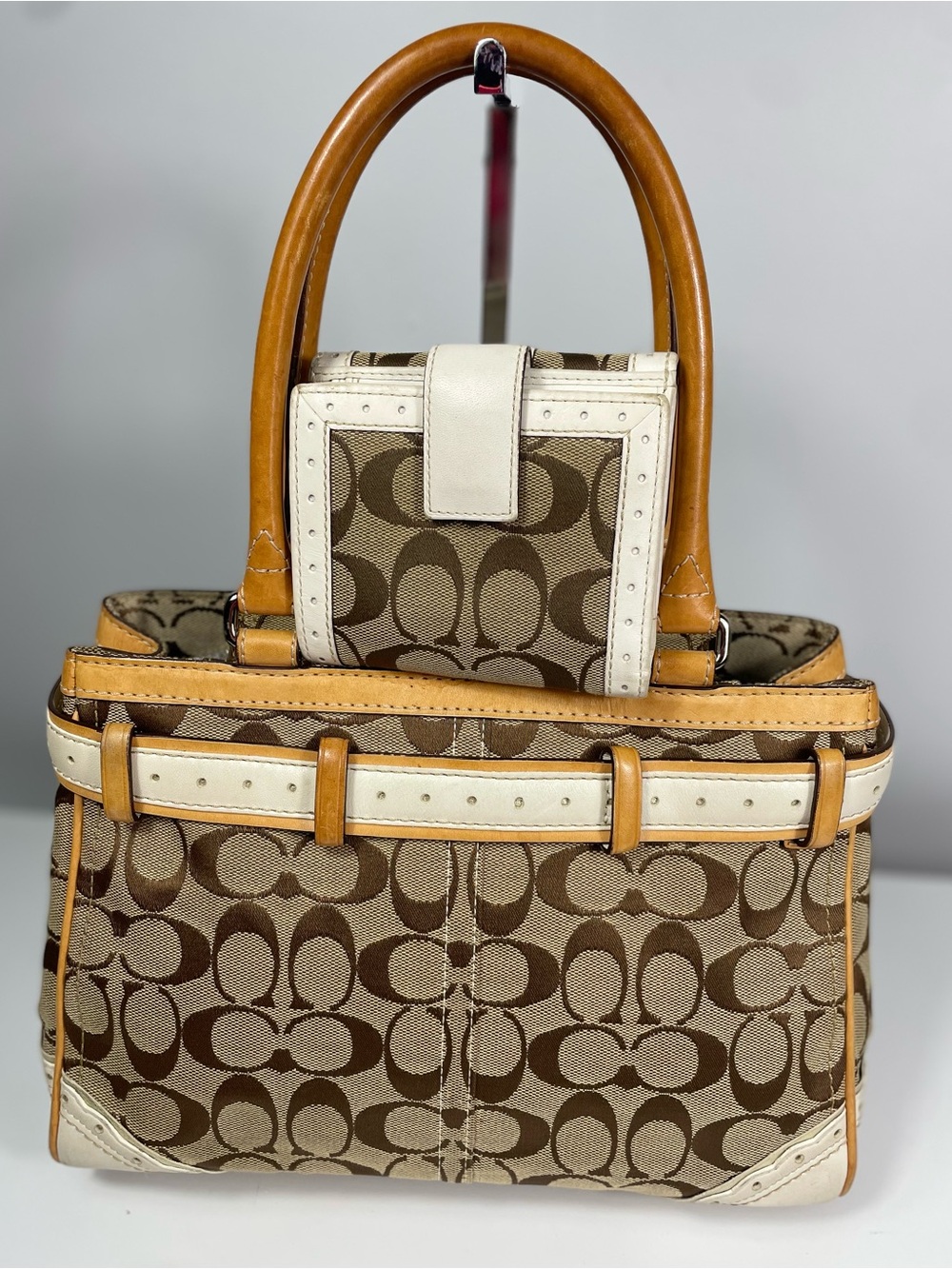 Authentic 2005 Coach Vintage Hampton Satchel and Wallet Set - Picture 9 of 16